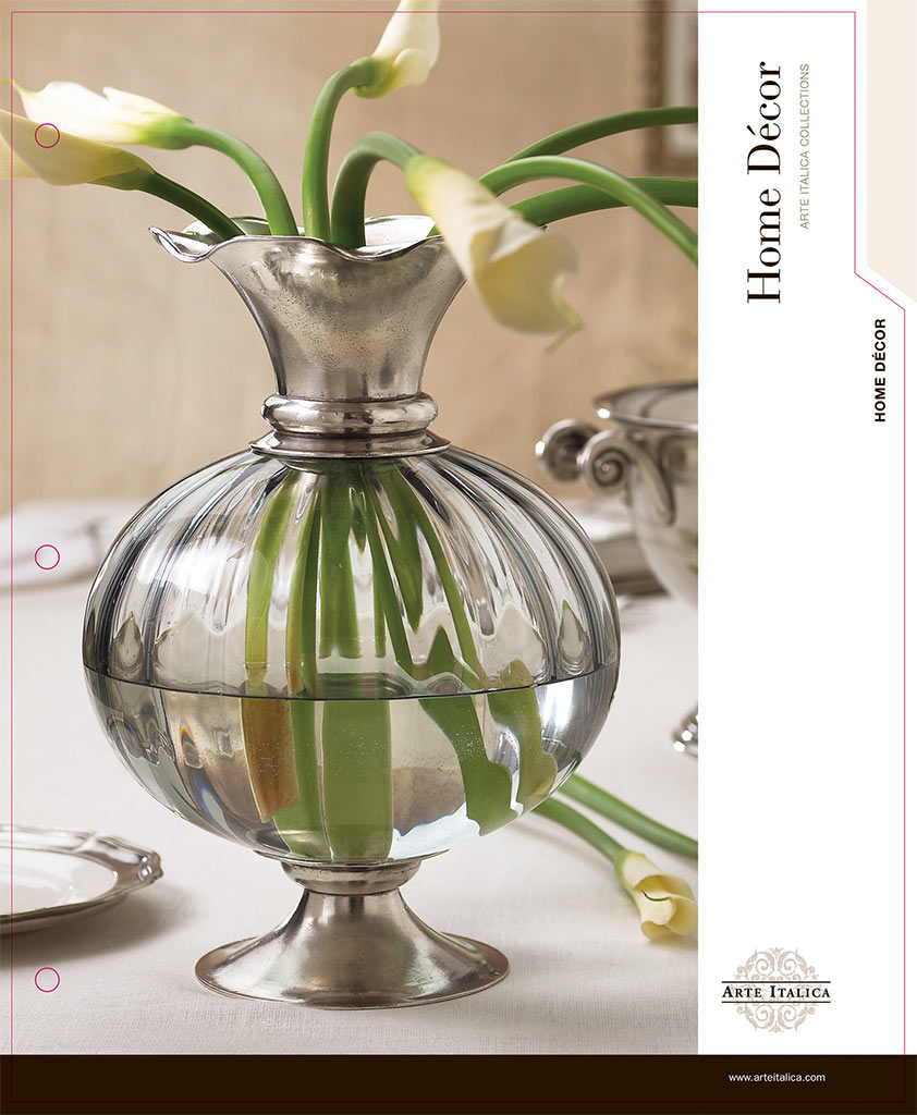 Layout of Arte Italica Home Decor tab divider of print catalog on oak table